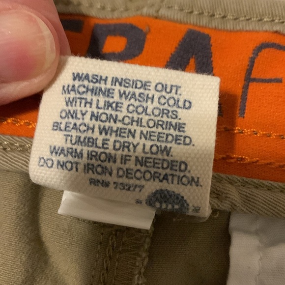 Flat front shorts - Picture 5 of 13